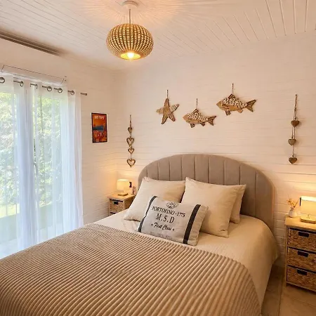シャレー Villa Climatisee Avec Piscine Privee Proche Saint-Tropez ガッサン
